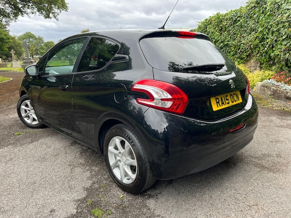 Used Peugeot 208 2015 for sale - 75314982: Photo 61
