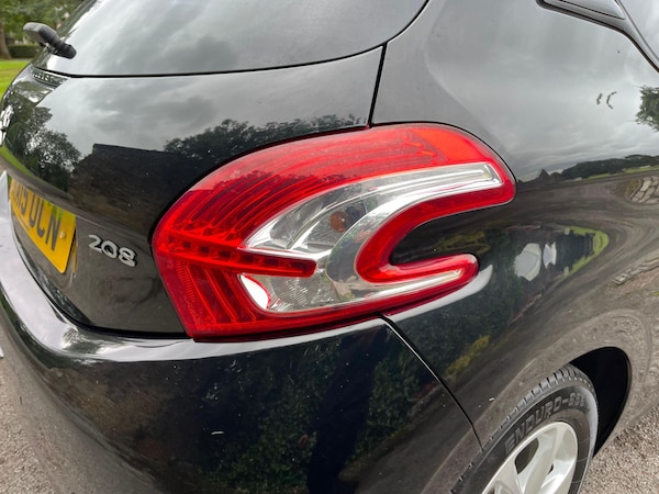 Used Peugeot 208 2015 for sale - 75314982: Photo 67