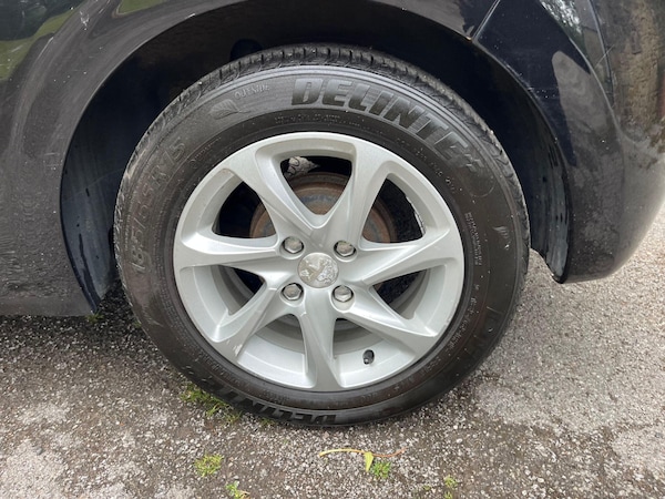 Used Peugeot 208 2015 for sale - 75314982: Photo 79