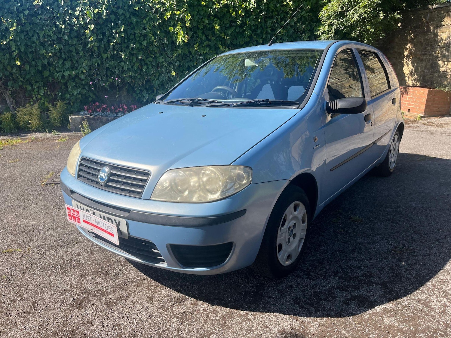 Vehicle 44