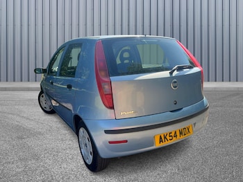 Used Fiat Punto 2004 for sale - 75314980: Photo