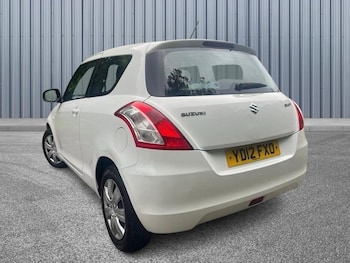 Used Suzuki Swift 2012 for sale - 75314972: Photo