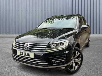 Used Volkswagen Touareg 2015 for sale - 79808648: Photo
