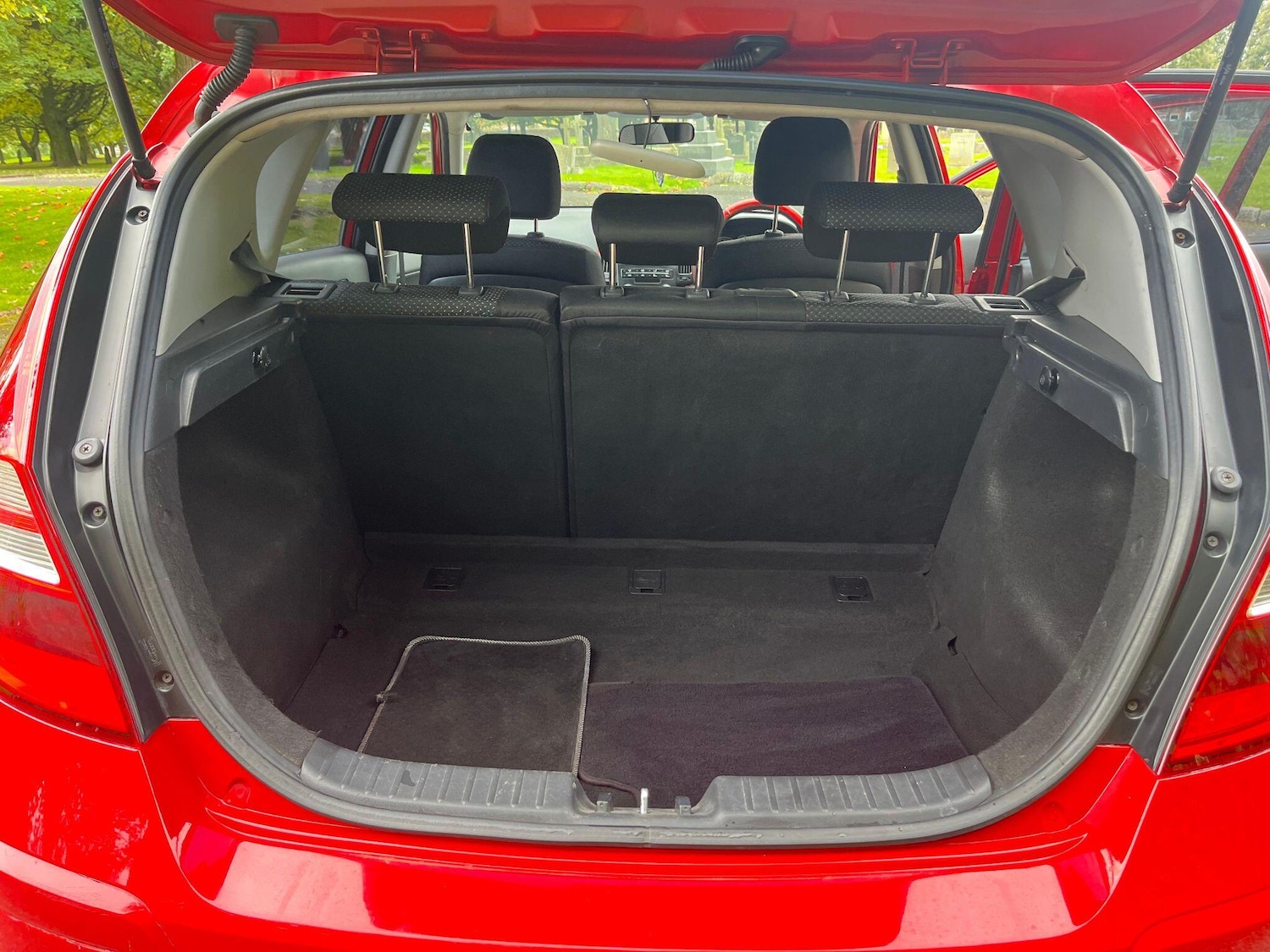 Used Hyundai i30 2010 for sale - 76099617: Photo 18