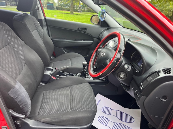 Used Hyundai i30 2010 for sale - 76099617: Photo 23