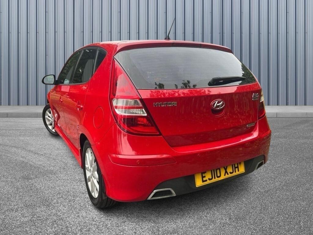 Used Hyundai i30 2010 for sale - 76099617: Photo 4