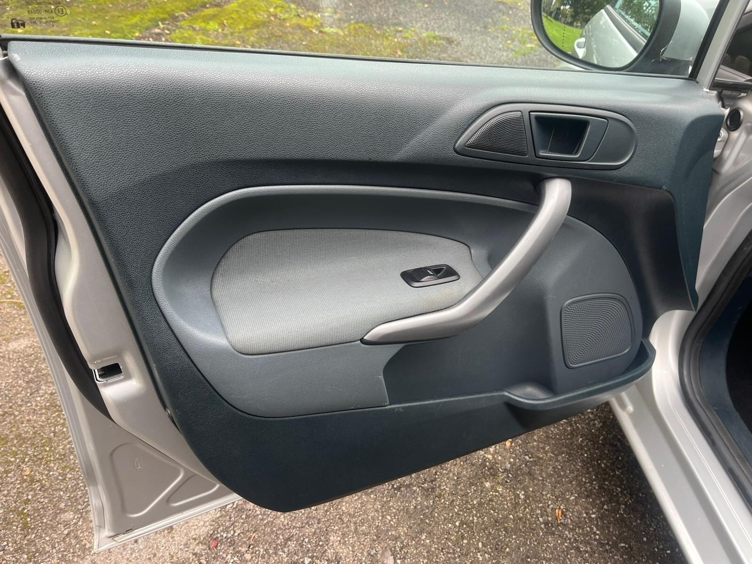 Used Ford Fiesta 2010 for sale - 77291550: Photo 11