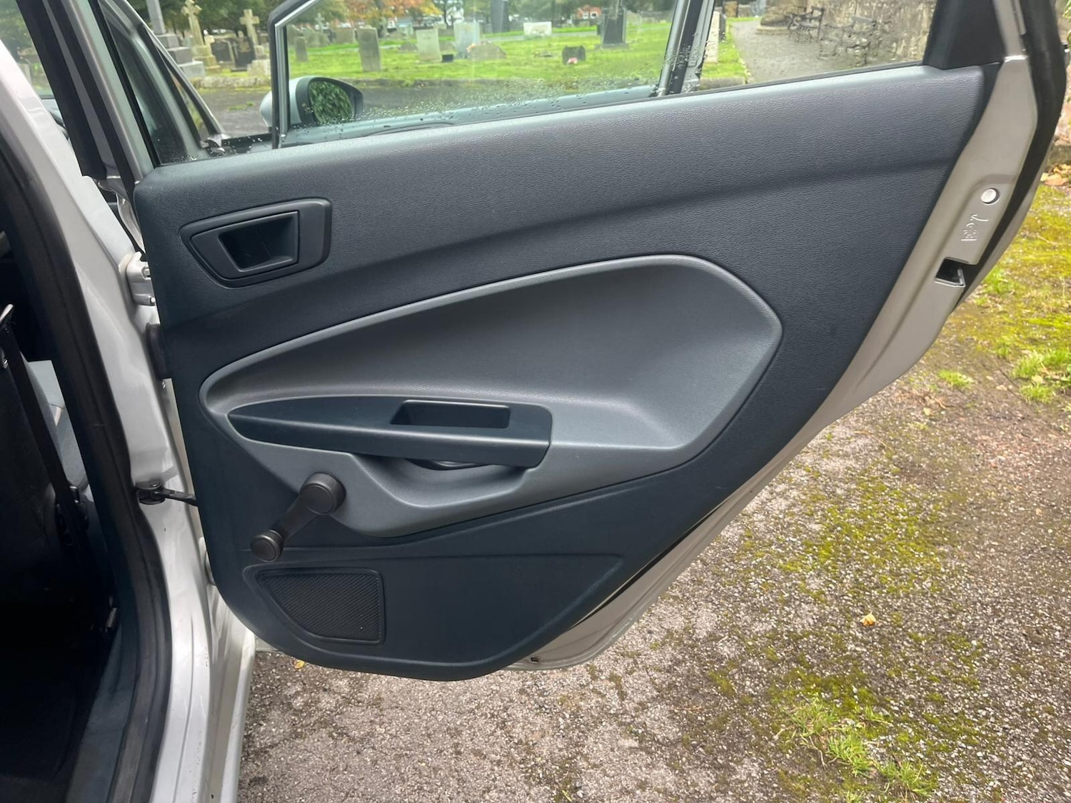 Used Ford Fiesta 2010 for sale - 77291550: Photo 21