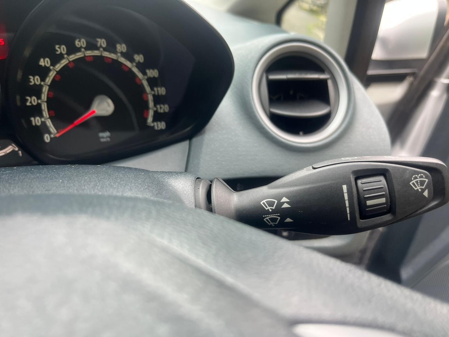 Used Ford Fiesta 2010 for sale - 77291550: Photo 32