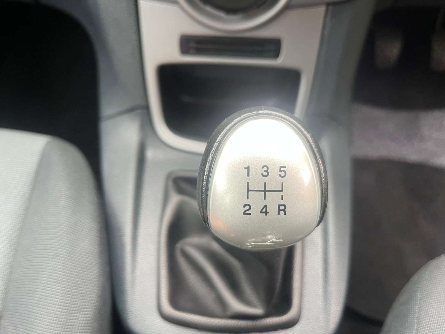 Used Ford Fiesta 2010 for sale - 77291550: Photo 41