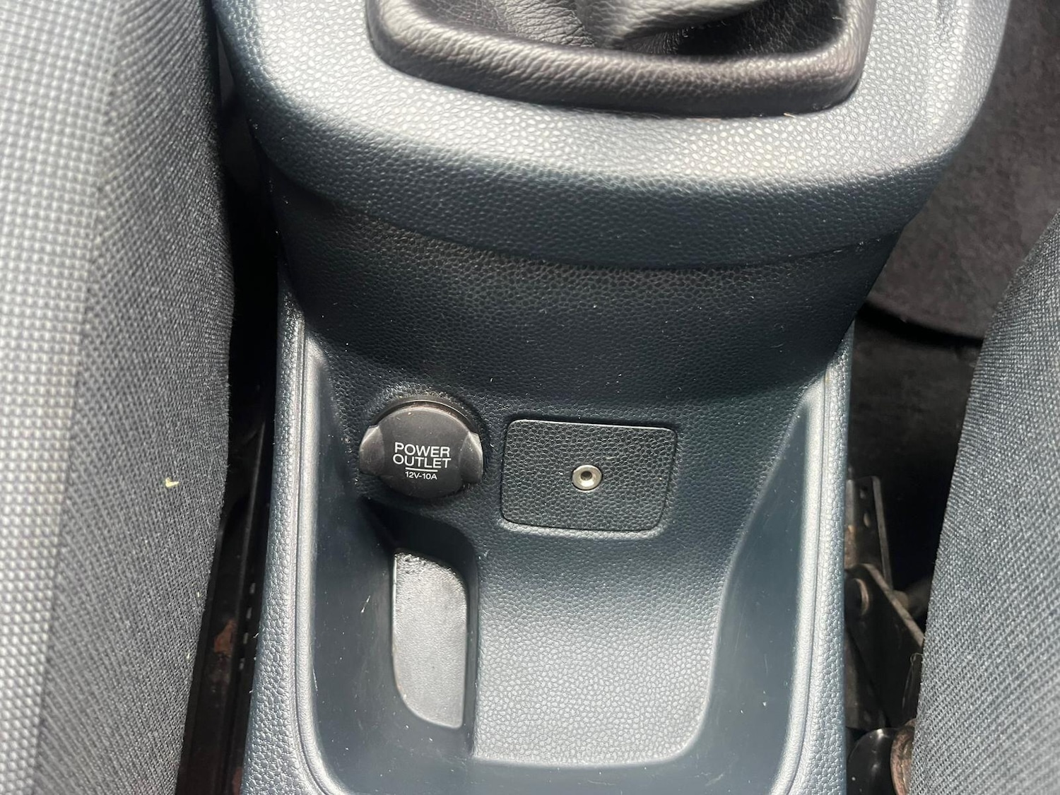 Used Ford Fiesta 2010 for sale - 77291550: Photo 42