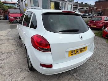Used Renault Clio 2011 for sale - 79132222: Photo