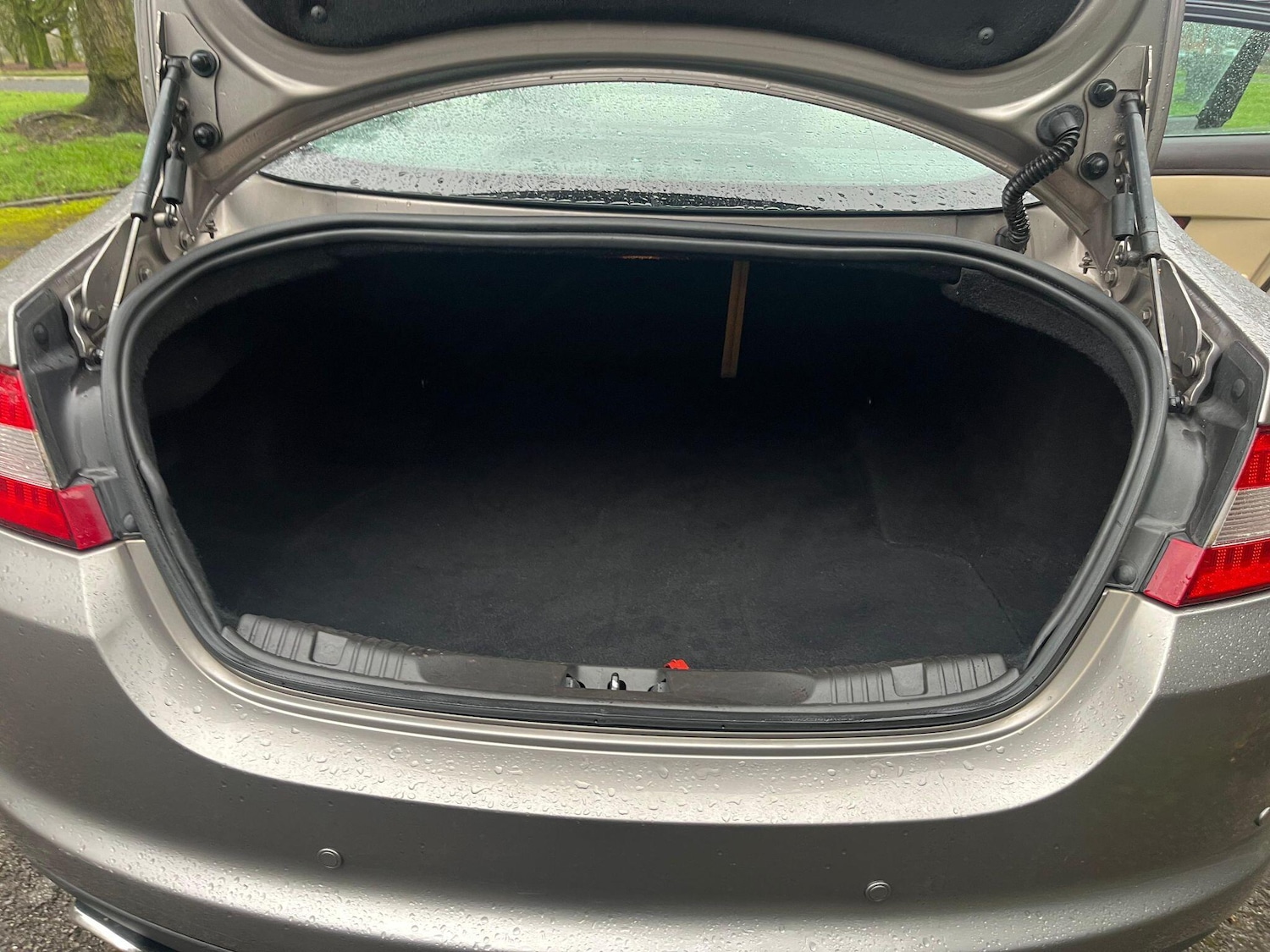 Used Jaguar XF 2011 for sale - 77982623: Photo 18