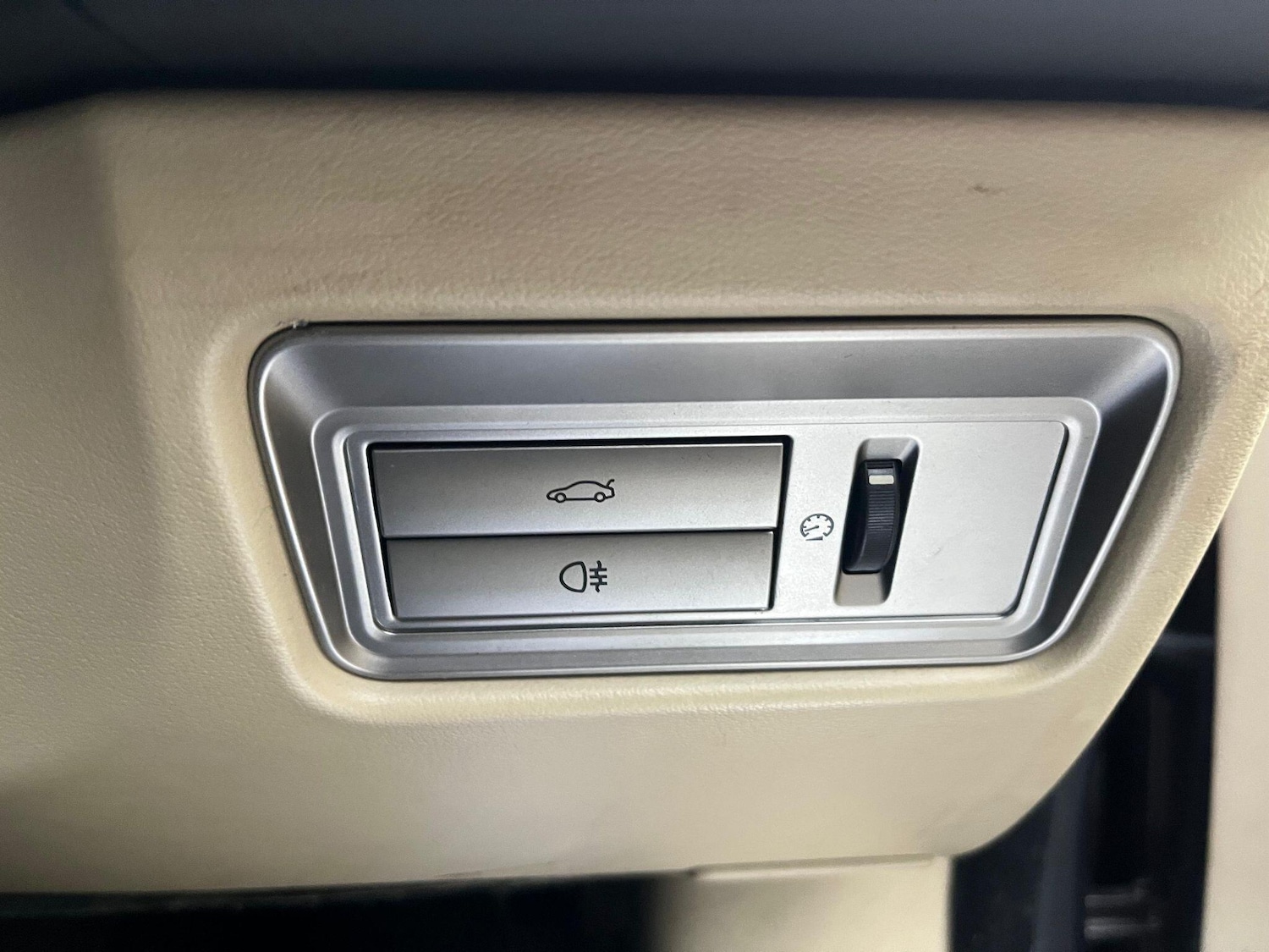 Used Jaguar XF 2011 for sale - 77982623: Photo 34