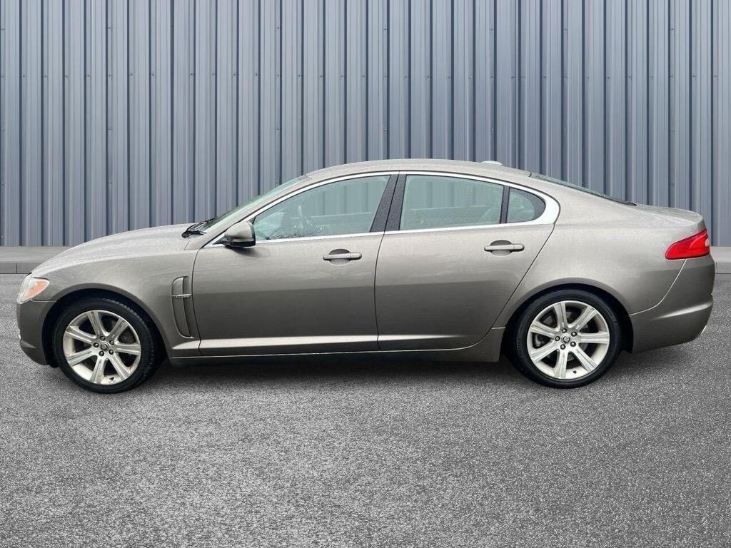 Used Jaguar XF 2011 for sale - 77982623: Photo 8