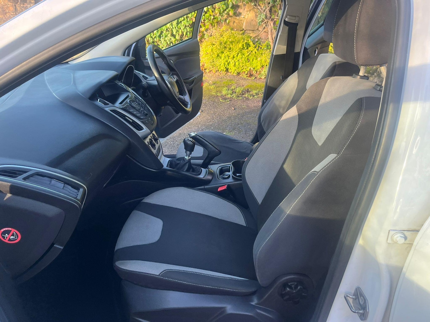 Used Ford Focus 2014 for sale - 76913432: Photo 13