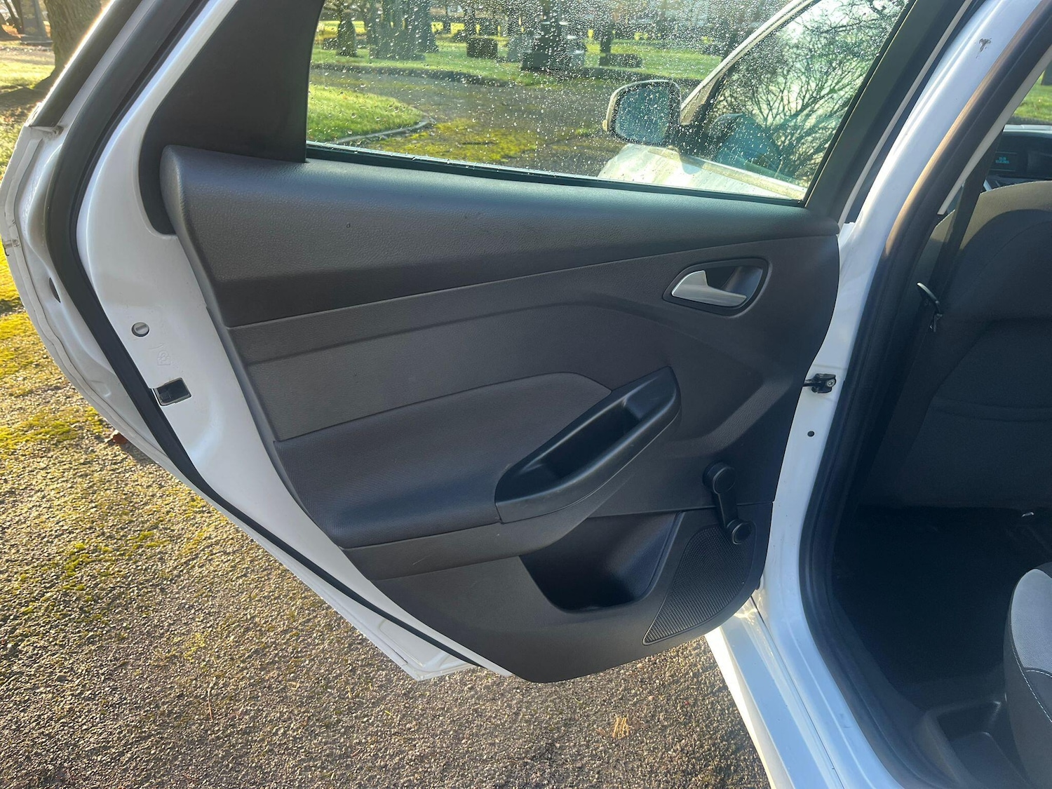 Used Ford Focus 2014 for sale - 76913432: Photo 15