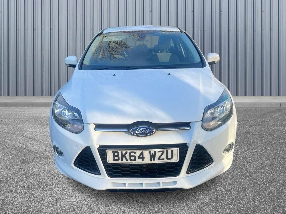 Used Ford Focus 2014 for sale - 76913432: Photo 2