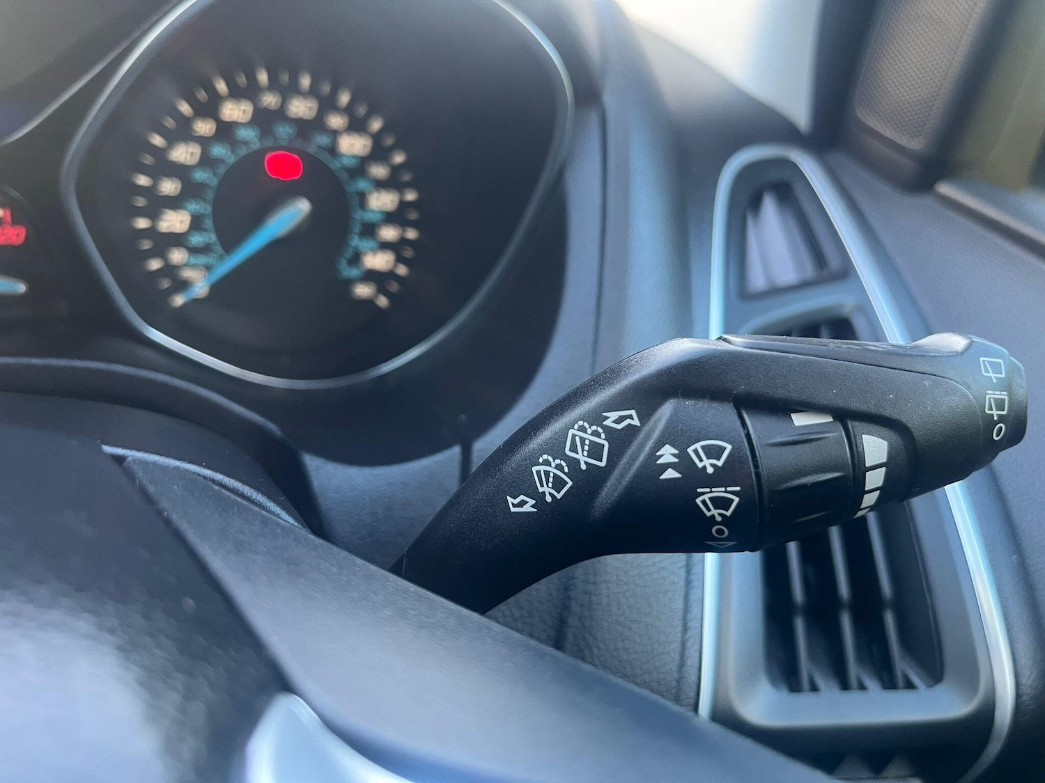 Used Ford Focus 2014 for sale - 76913432: Photo 32