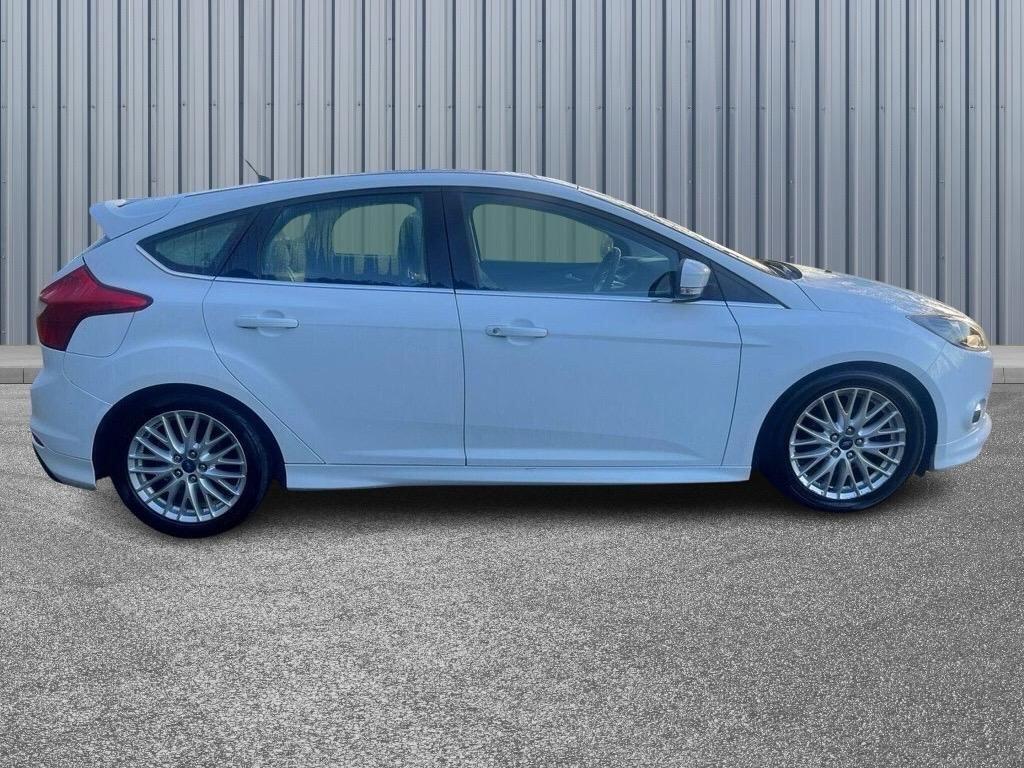 Used Ford Focus 2014 for sale - 76913432: Photo 7