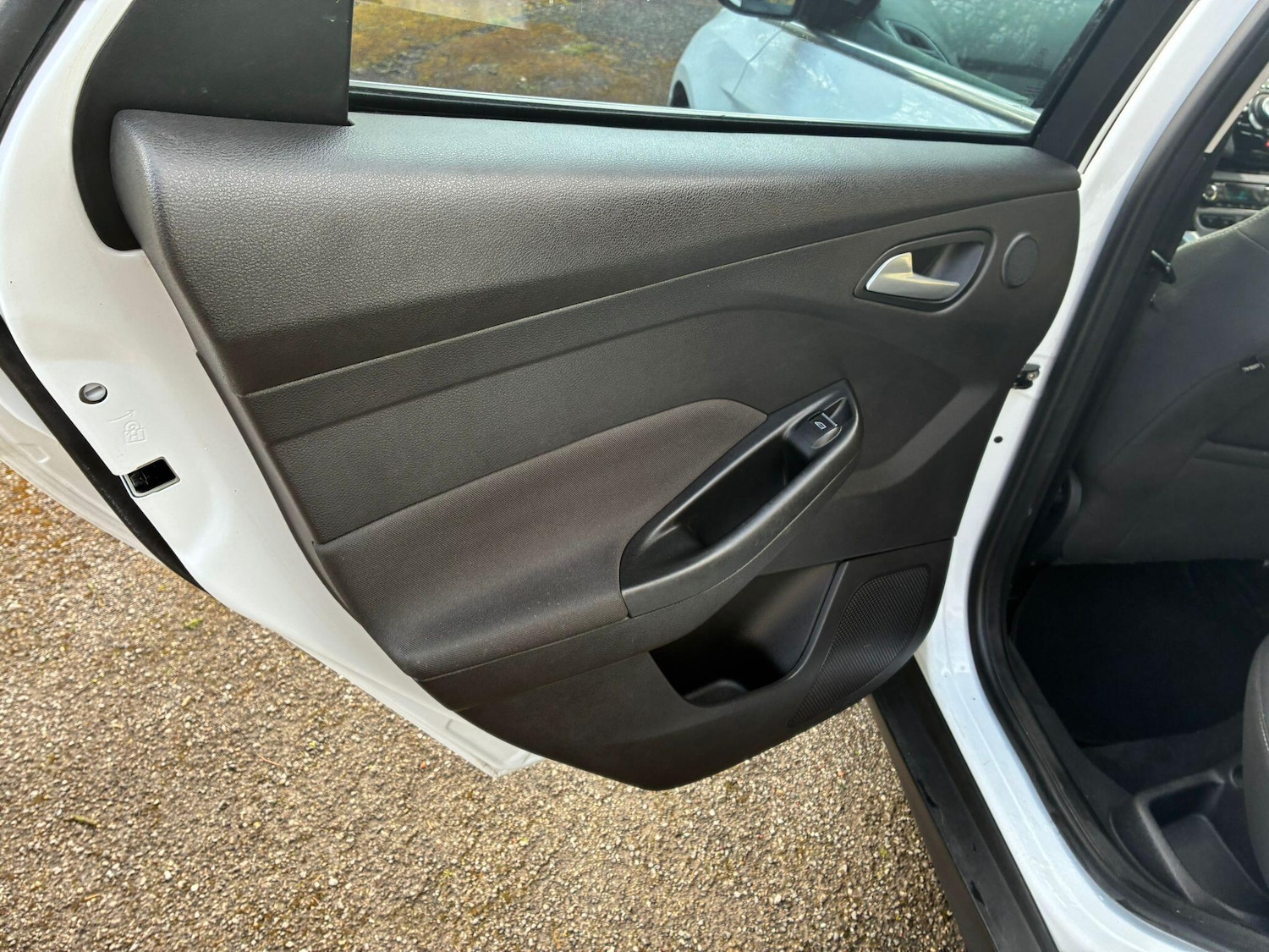 Used Ford Focus 2014 for sale - 78047397: Photo 16