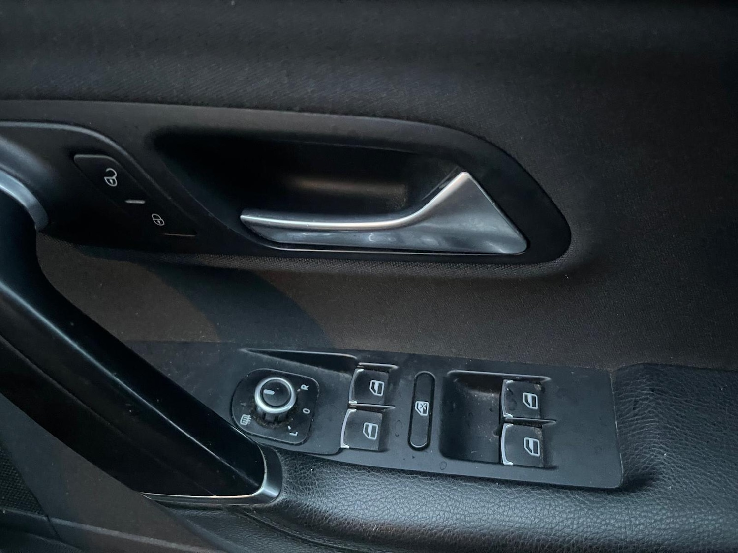 Used Volkswagen Passat 2010 for sale - 76832425: Photo 13