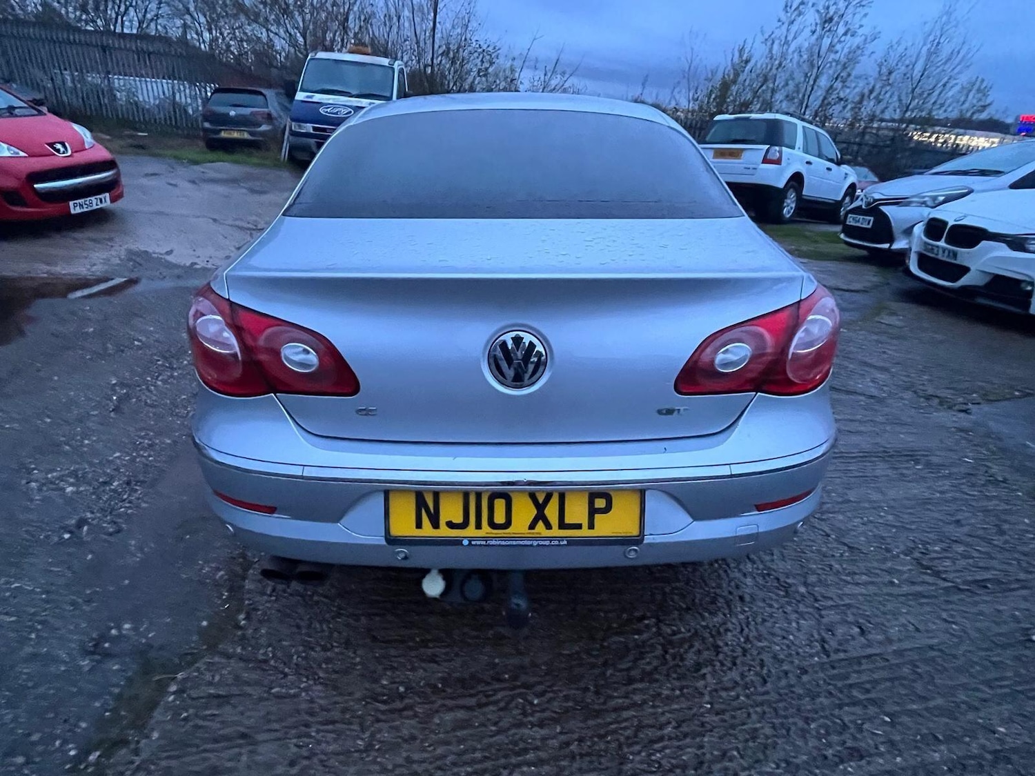 Used Volkswagen Passat 2010 for sale - 76832425: Photo 5