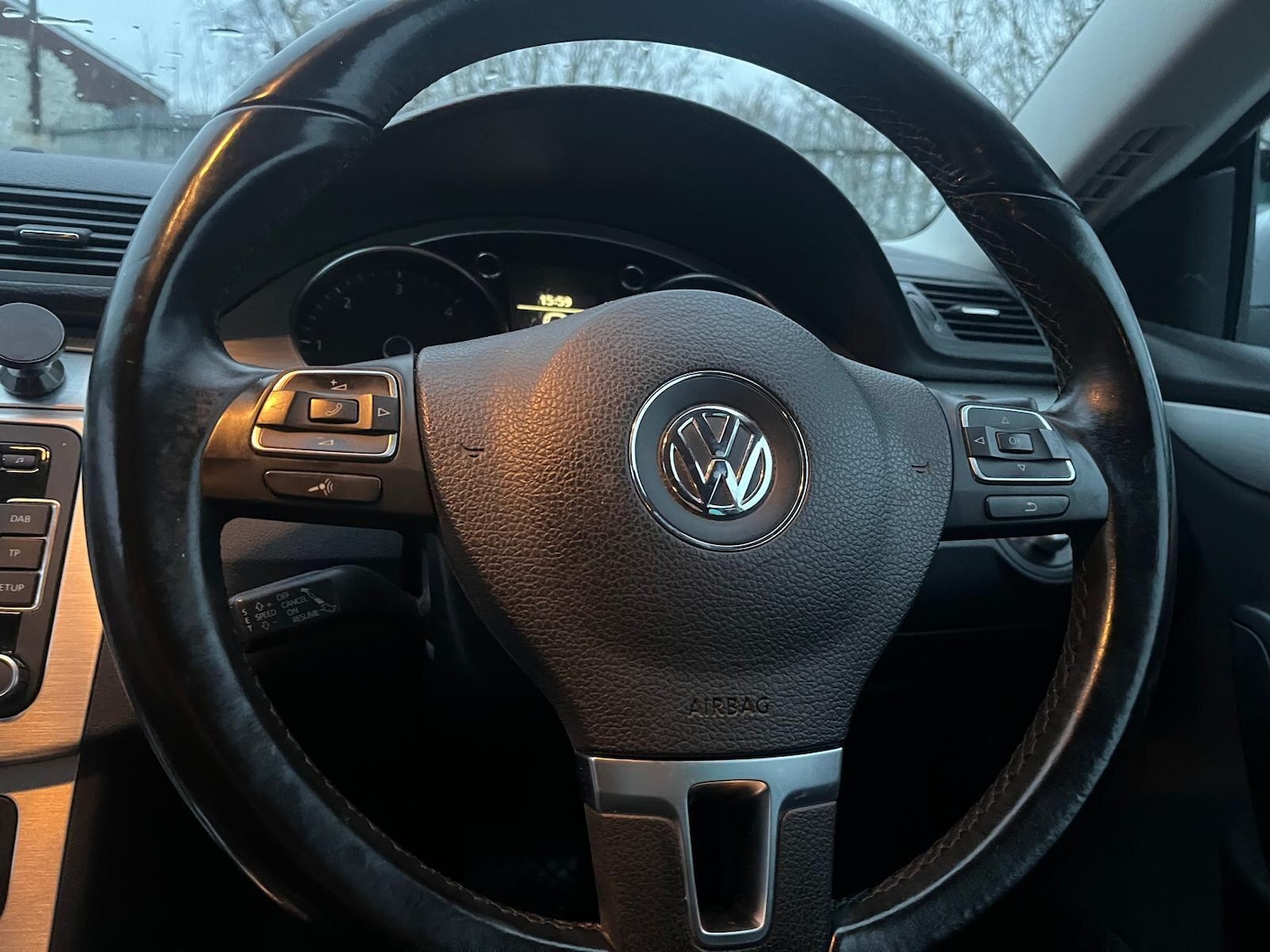 Used Volkswagen Passat 2010 for sale - 76832425: Photo 9