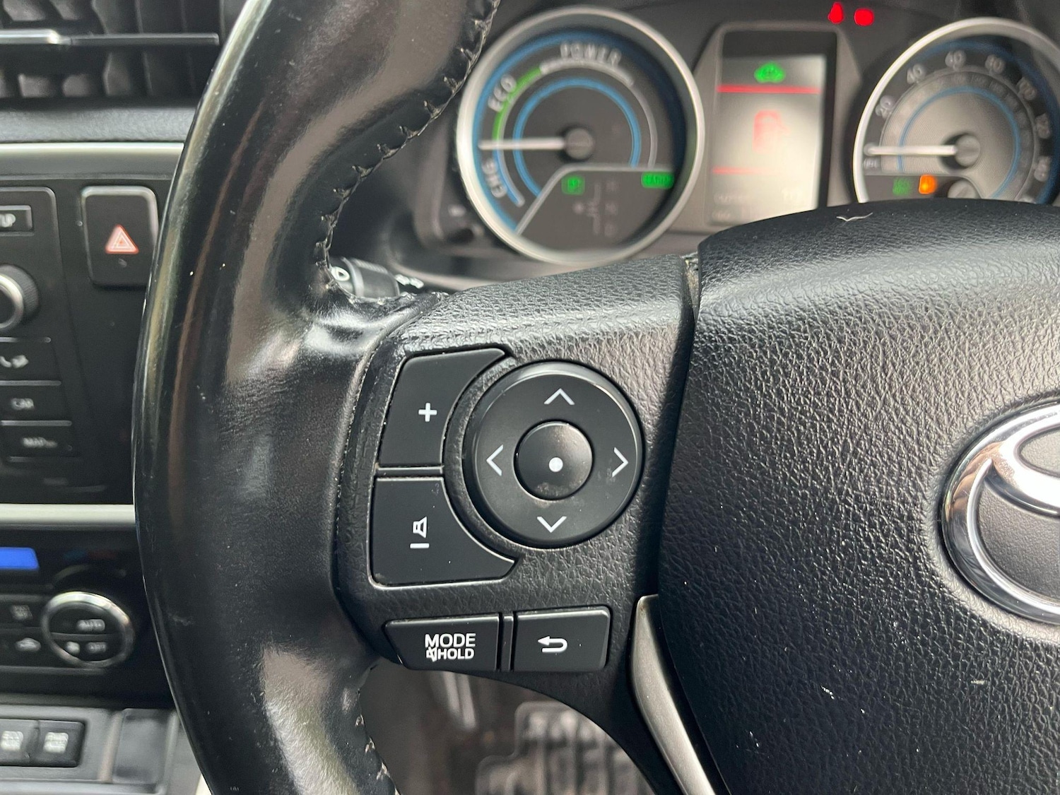 Vehicle 28