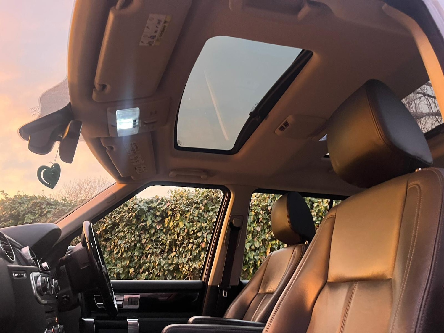 Used Land Rover Discovery 2010 for sale - 77230623: Photo 13