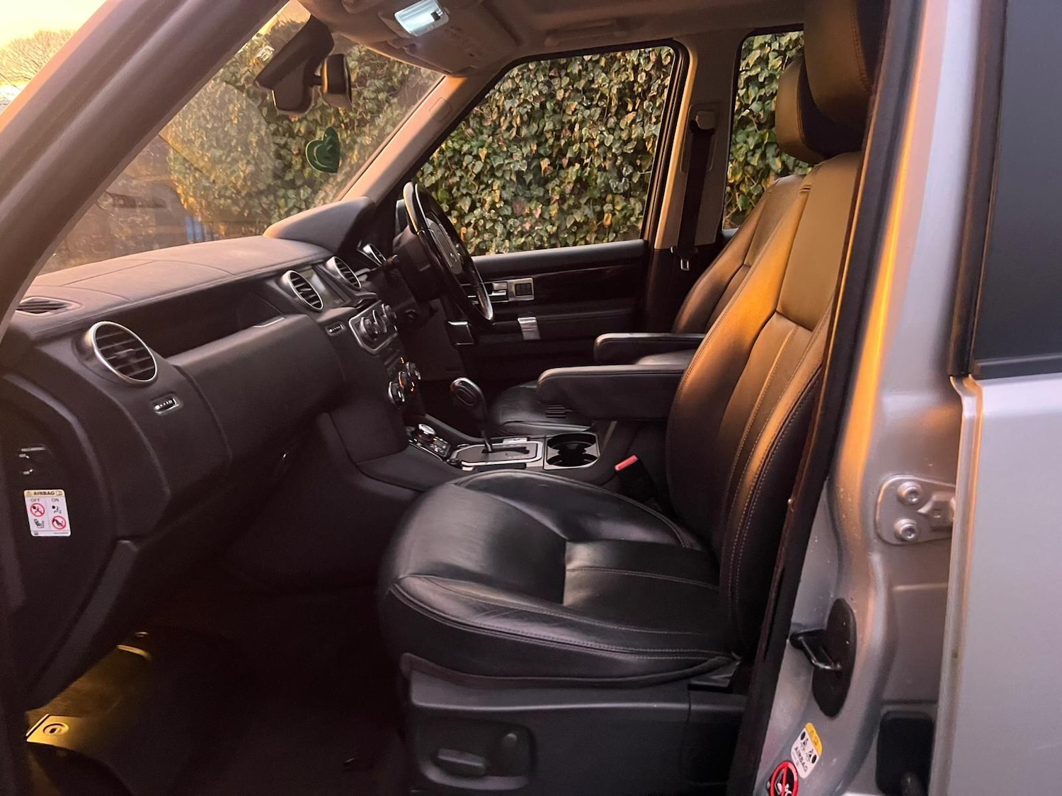 Used Land Rover Discovery 2010 for sale - 77230623: Photo 14