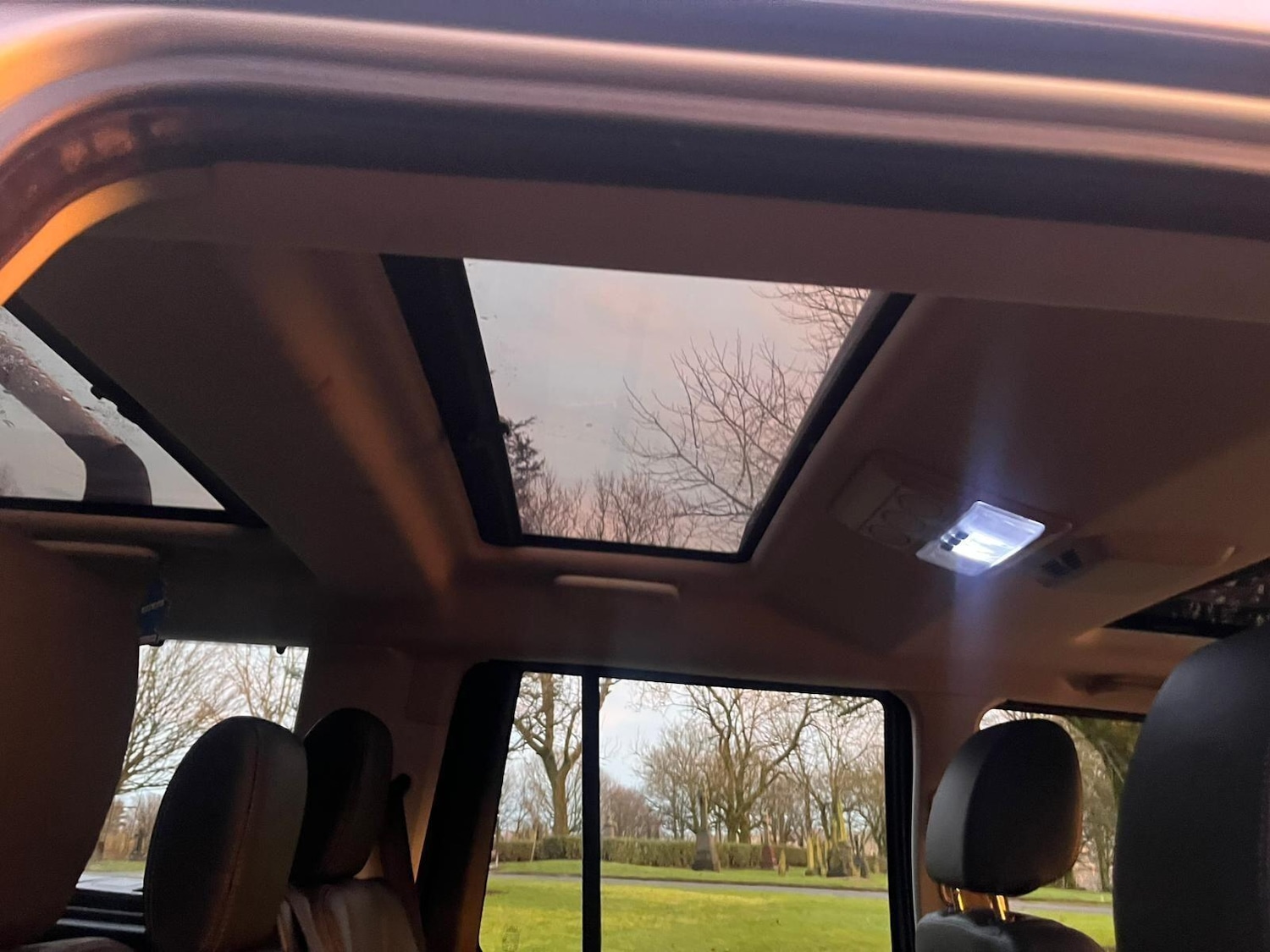 Used Land Rover Discovery 2010 for sale - 77230623: Photo 29