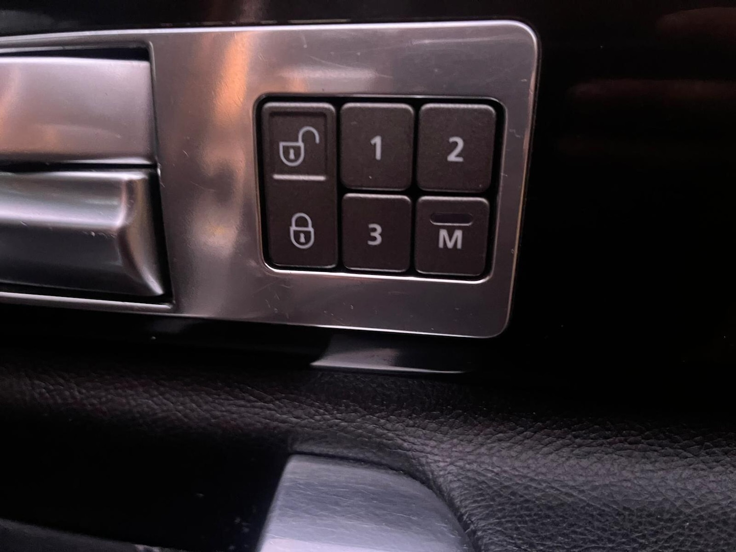 Used Land Rover Discovery 2010 for sale - 77230623: Photo 37