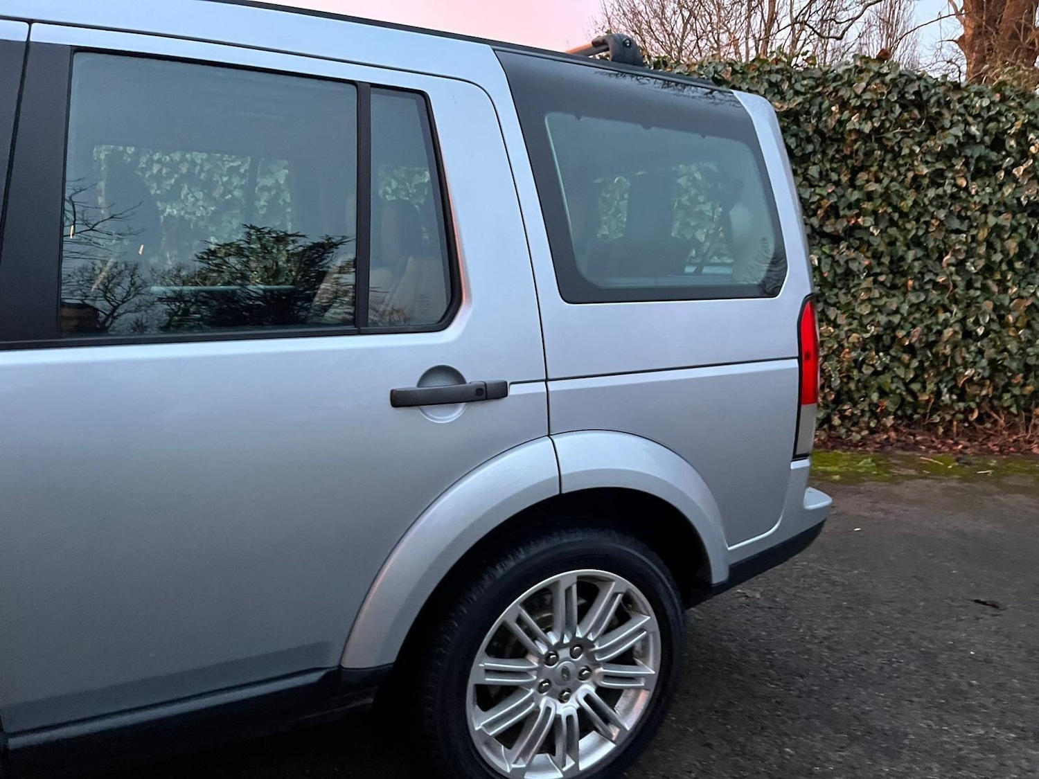 Used Land Rover Discovery 2010 for sale - 77230623: Photo 75