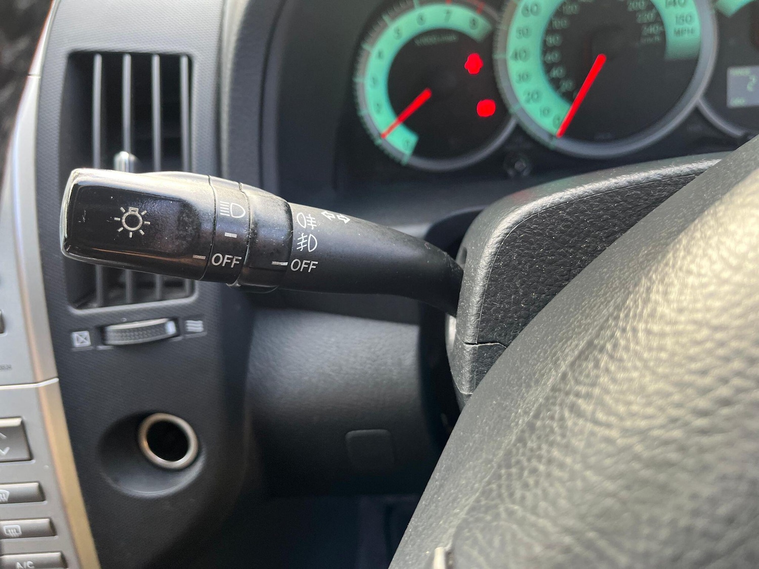 Used Toyota Corolla Verso 2008 for sale - 77132074: Photo 31