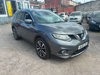 Used Nissan X-Trail 2016 for sale - 79279591: Photo