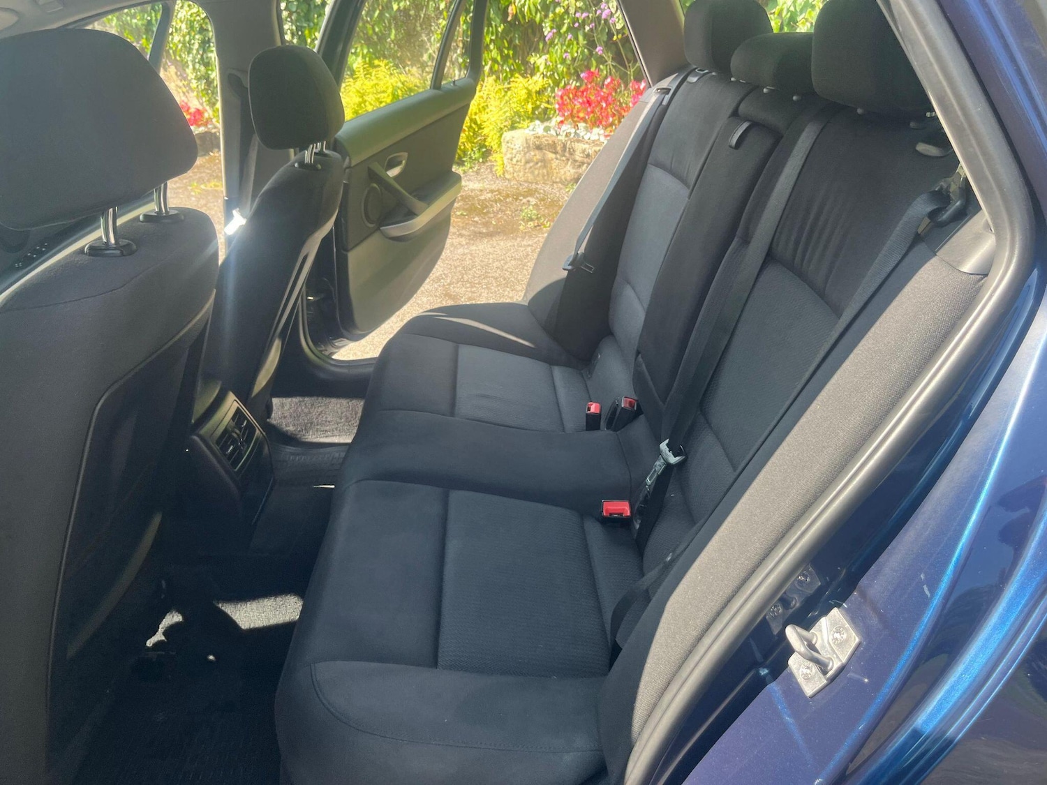 Used BMW 3 Series 2011 for sale - 78035035: Photo 16