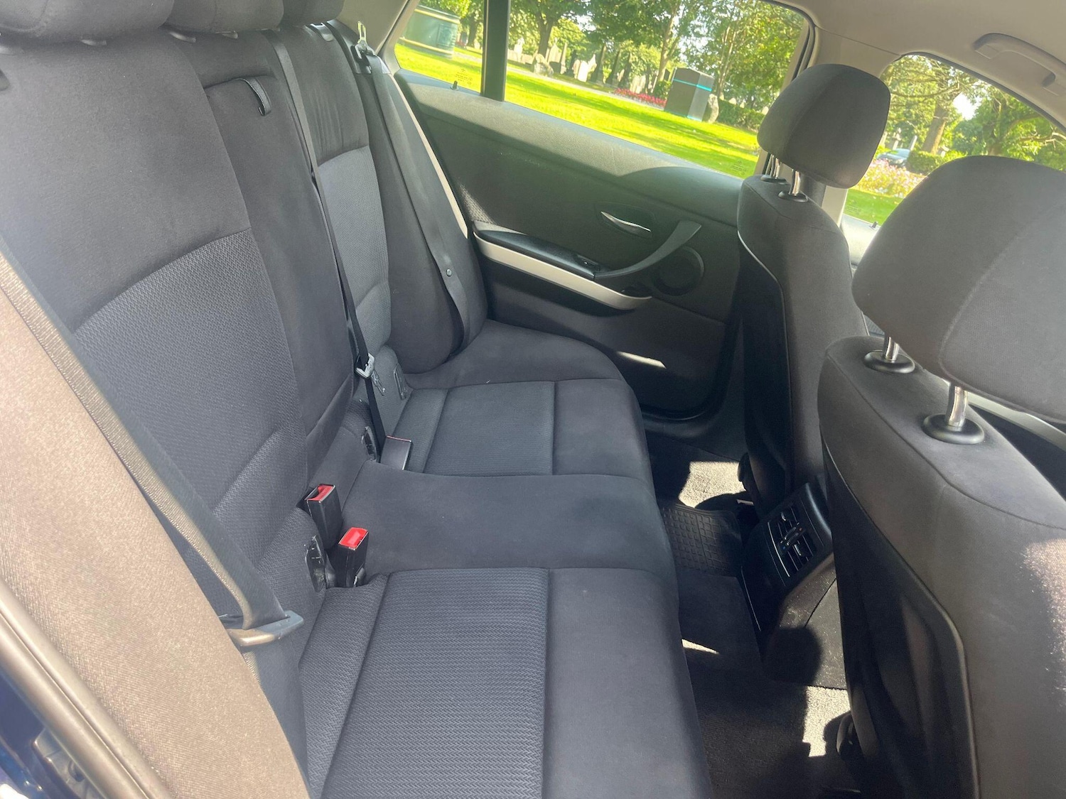 Used BMW 3 Series 2011 for sale - 78035035: Photo 22