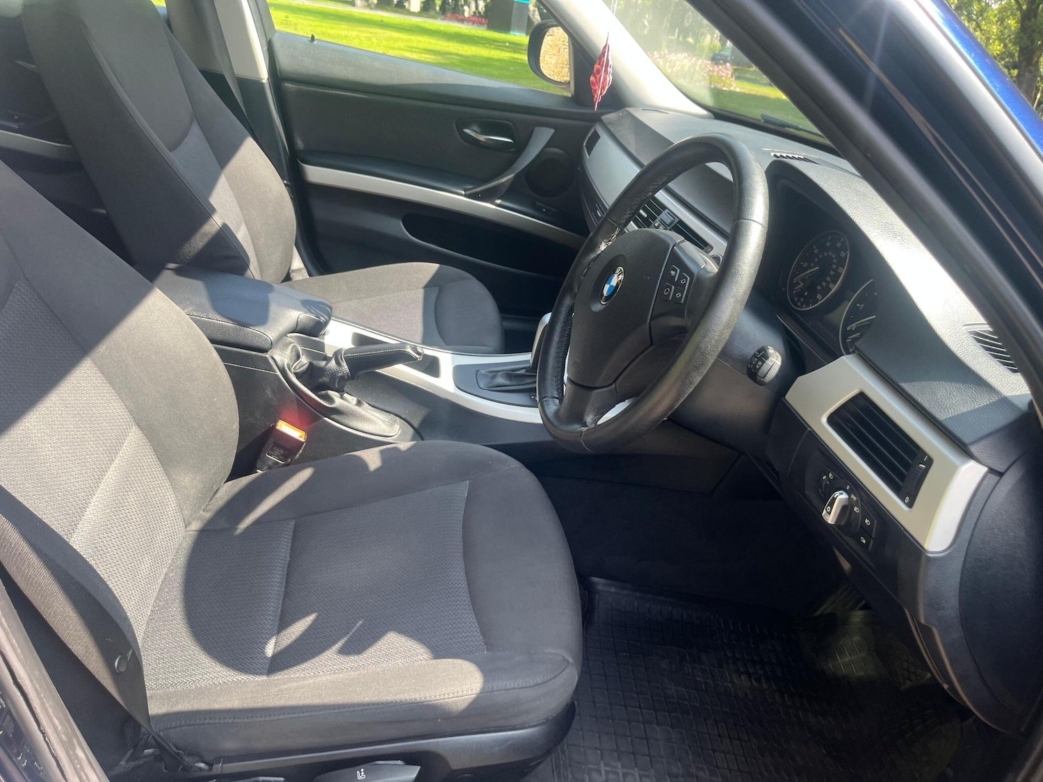 Used BMW 3 Series 2011 for sale - 78035035: Photo 25