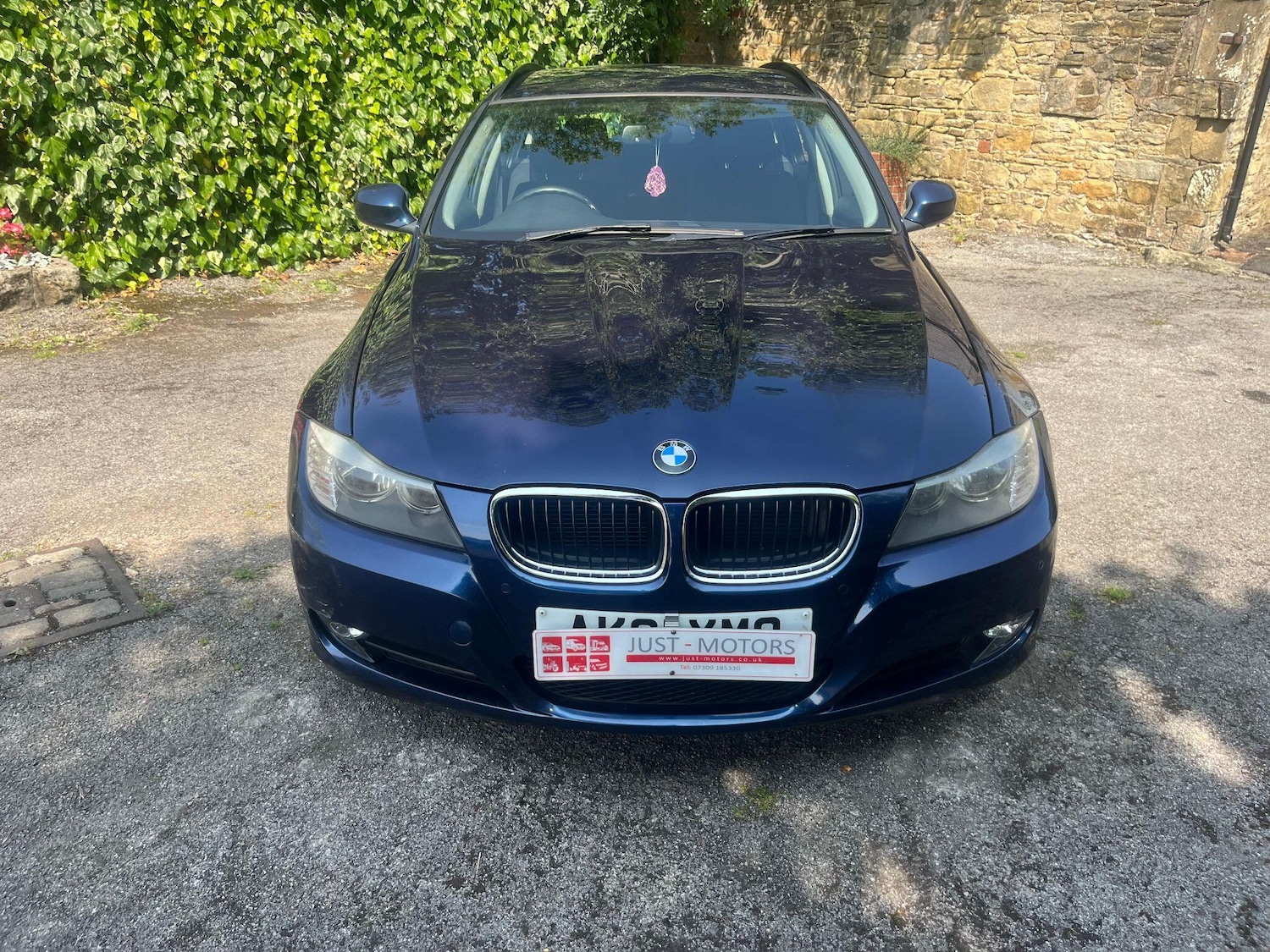 Used BMW 3 Series 2011 for sale - 78035035: Photo 44