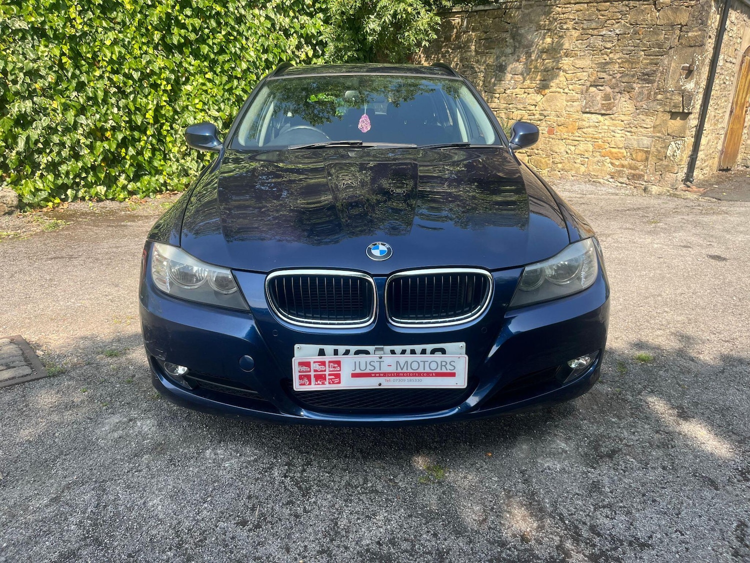 Used BMW 3 Series 2011 for sale - 78035035: Photo 45