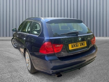 Used BMW 3 Series 2011 for sale - 78035035: Photo
