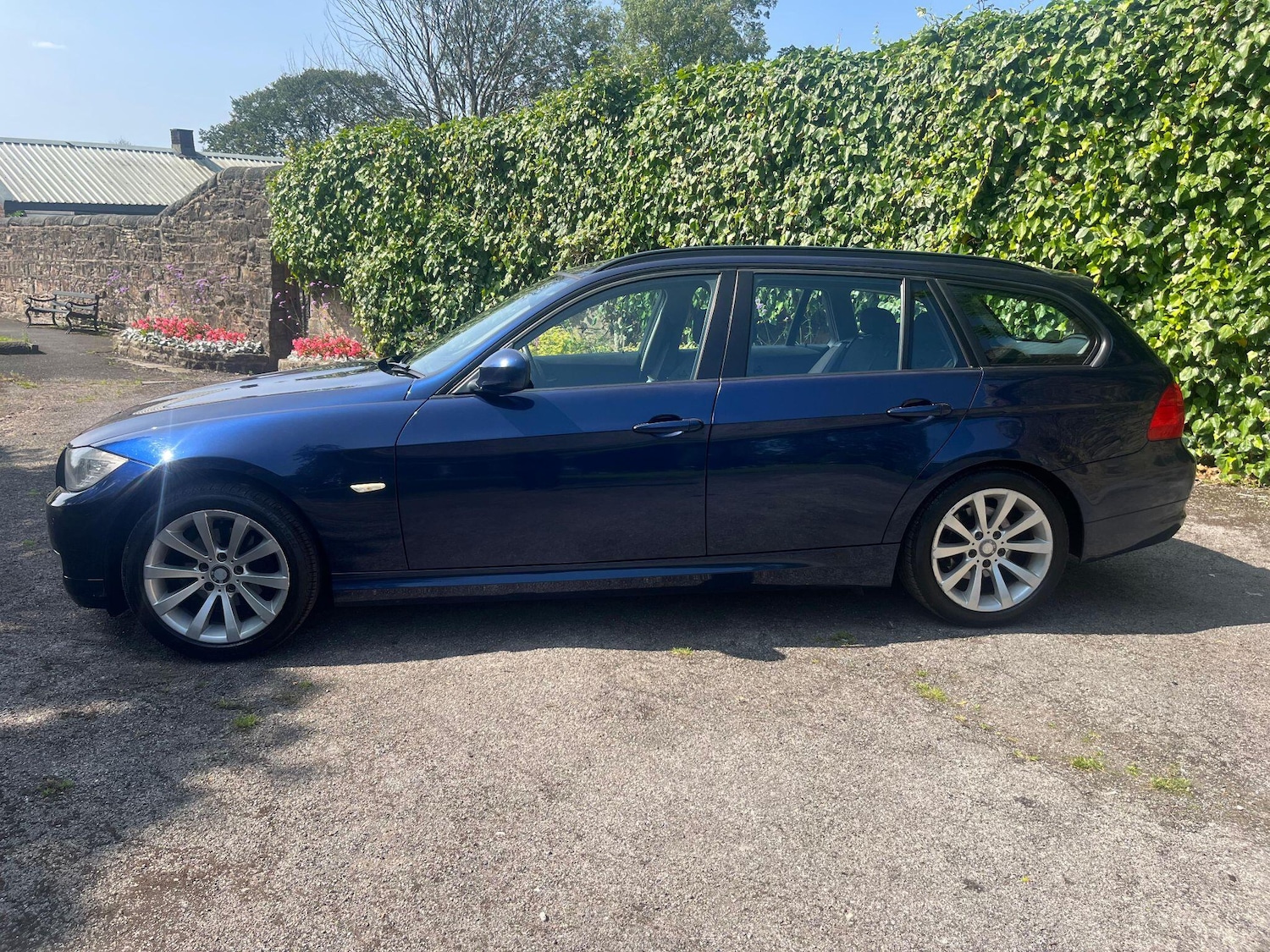 Used BMW 3 Series 2011 for sale - 78035035: Photo 54