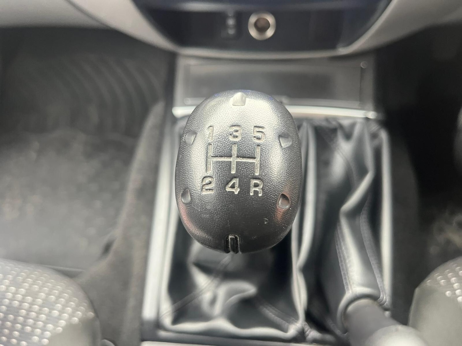 Used Mitsubishi L200 2013 for sale - 76913327: Photo 37