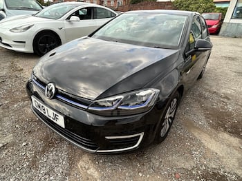 Used Volkswagen Golf 2018 for sale - 79657763: Photo