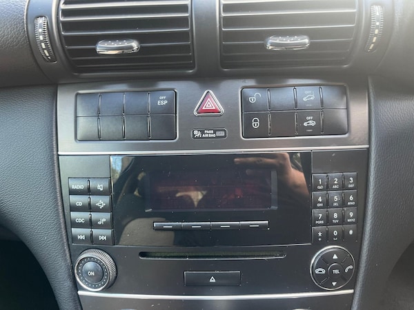 Used Mercedes-Benz C-Class 2005 for sale - 75314965: Photo 27