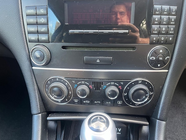 Used Mercedes-Benz C-Class 2005 for sale - 75314965: Photo 28