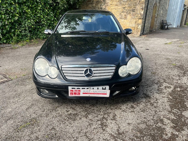 Used Mercedes-Benz C-Class 2005 for sale - 75314965: Photo 36