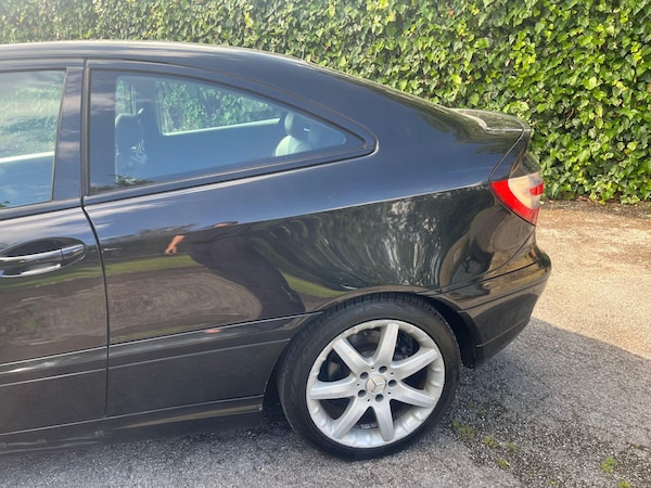 Used Mercedes-Benz C-Class 2005 for sale - 75314965: Photo 45