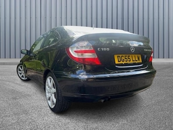 Used Mercedes-Benz C-Class 2005 for sale - 75314965: Photo